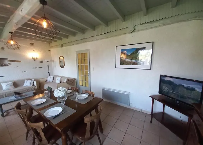 Maison De Avec Jardin Ade