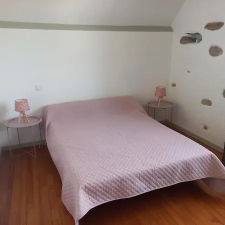 Nyaraló Maison De Avec Jardin Adé