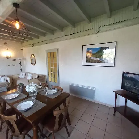 Maison De Avec Jardin Adé